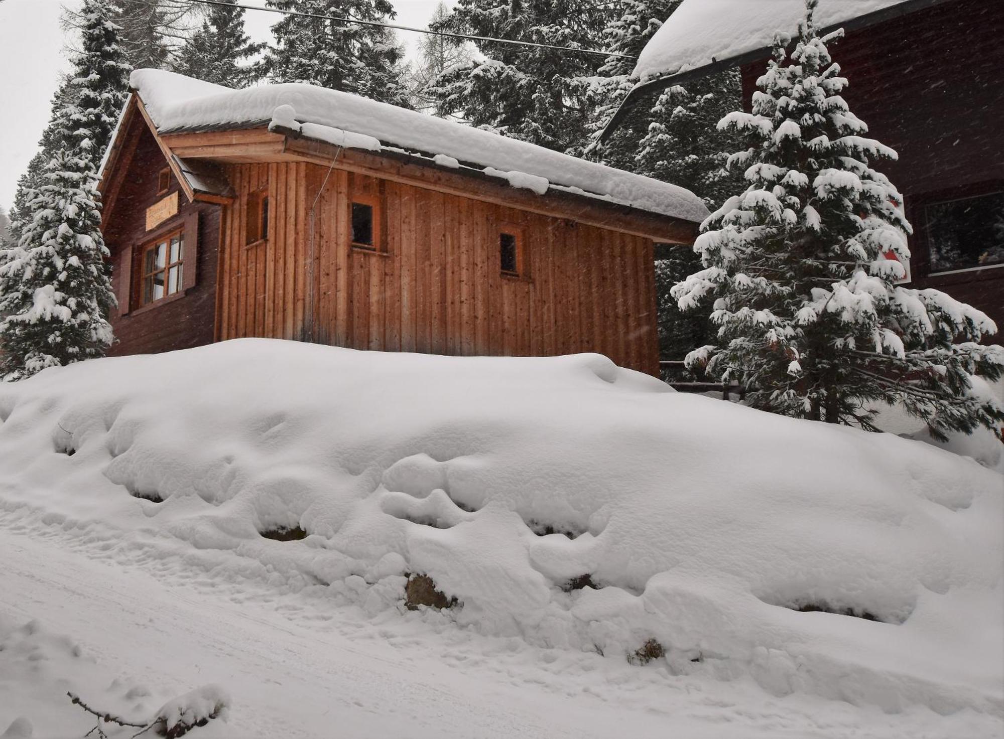 Turracher Hohe Zirbenwald Chalet מראה חיצוני תמונה